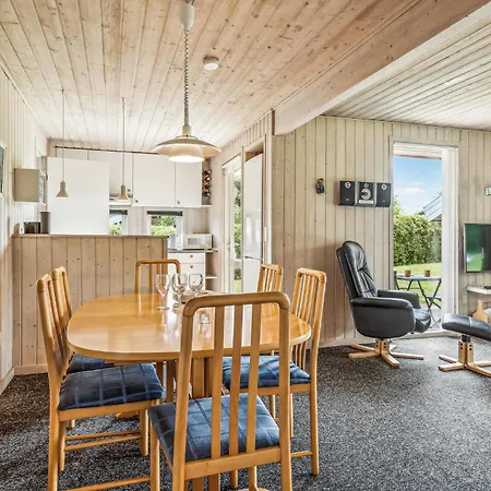 Holiday home Noddevaenget Iii *